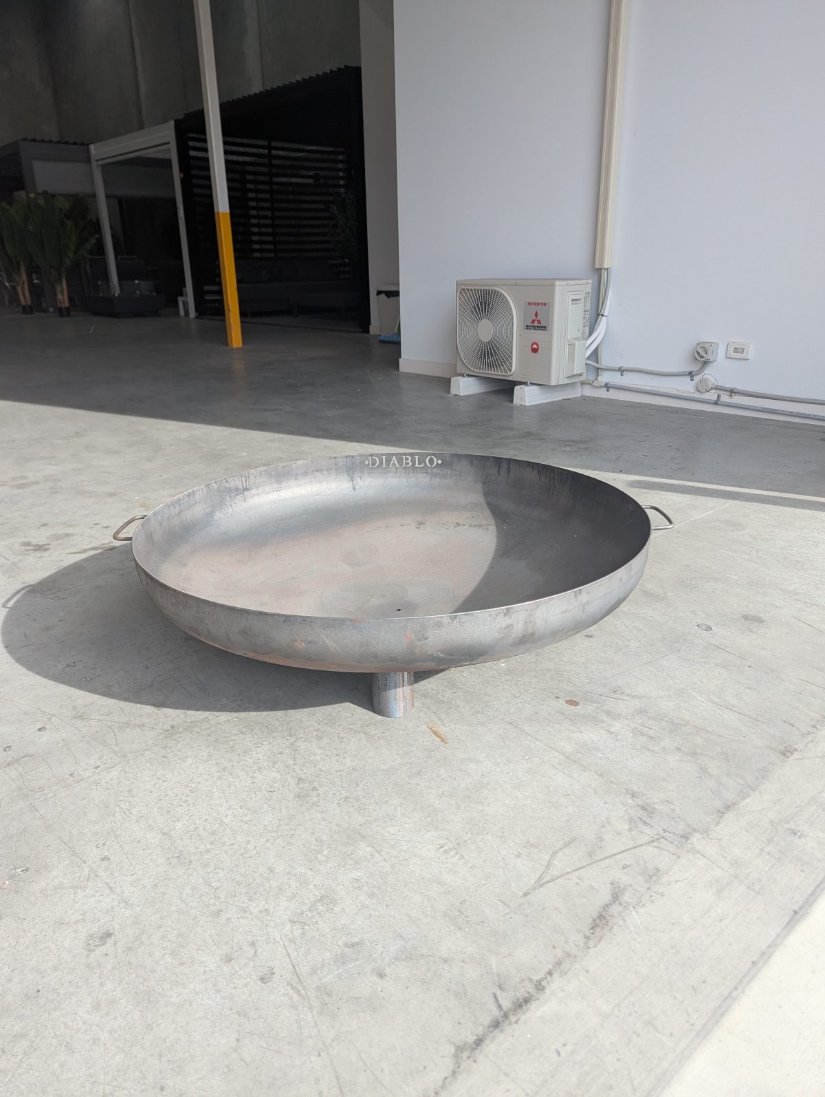Diablo Carbon Steel Fire Pit 1000mm x 270mm - Image 2