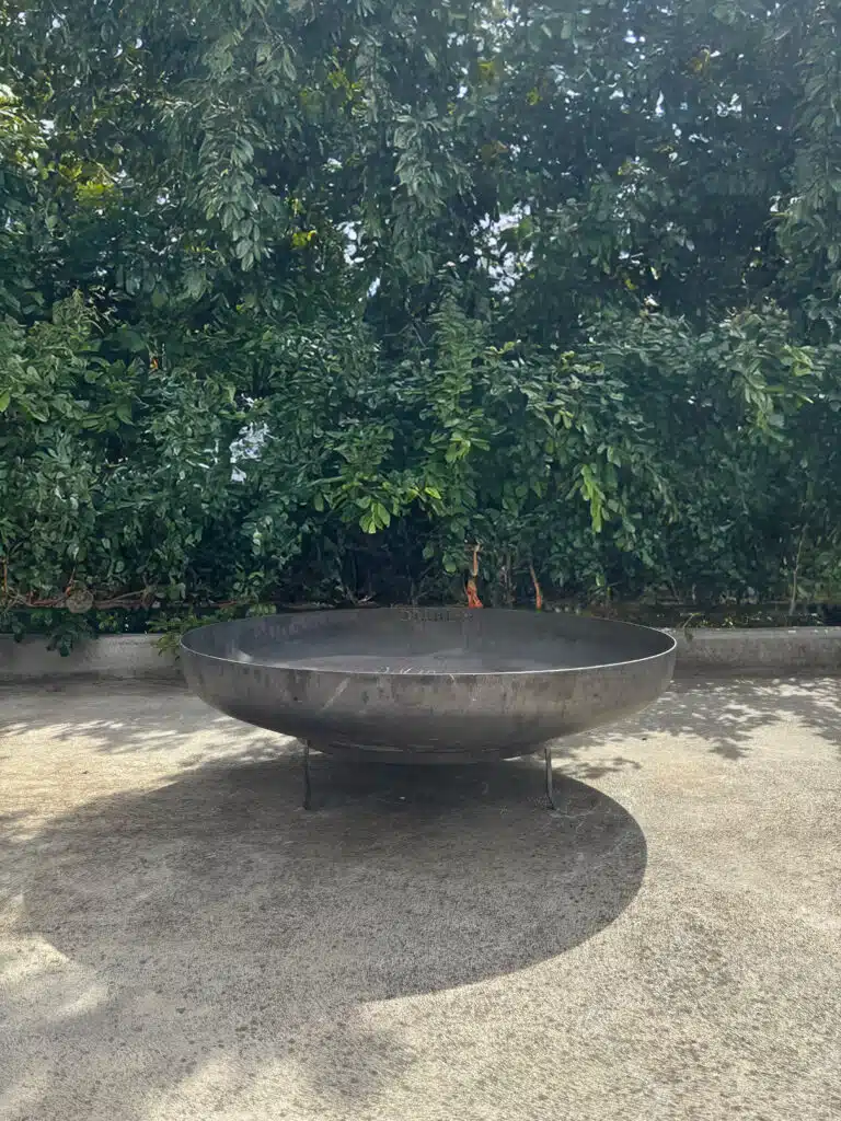 Carbon steel fire pit 1000mm x 3mm with 103x76mm