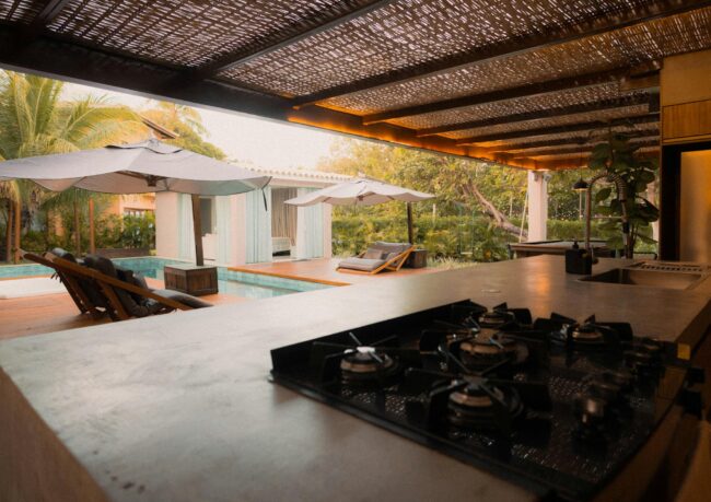 luxury outdoor kitchens